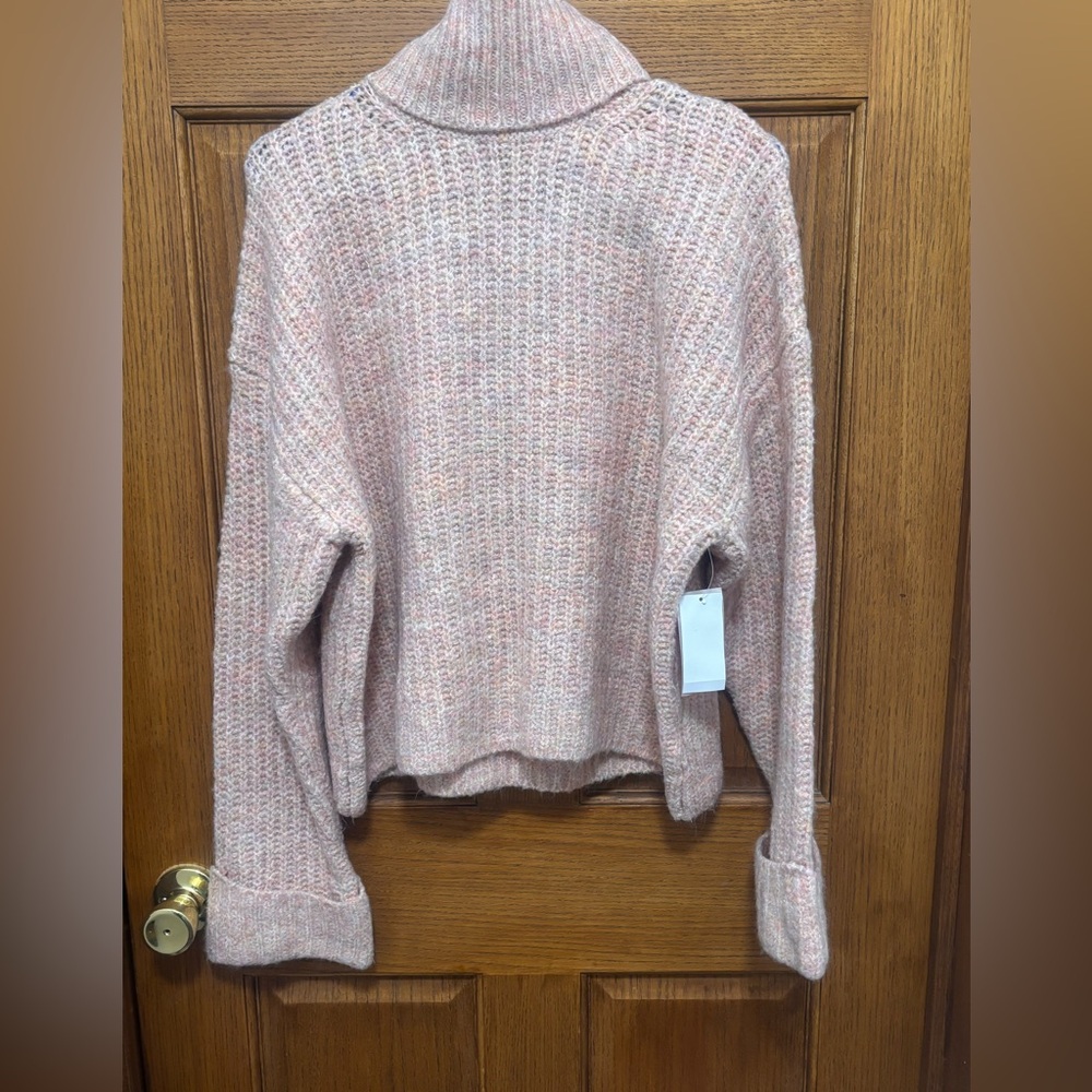 Philosophy Turtleneck Sweater in Heathered Peach. Sz S. NWT